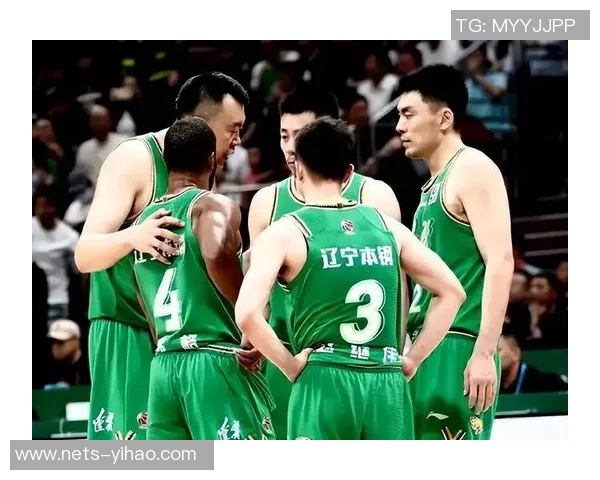 吉林男篮迎战浙江金牛期待精彩对决双方球员全力以赴争夺胜利荣耀 吉林男篮迎战浙江金牛期待精彩对决双方球员全力以赴争夺胜利荣耀